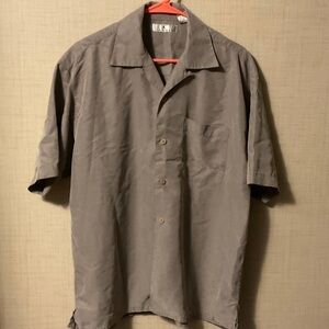 Casual Men's Button Down Shirt in Gray
